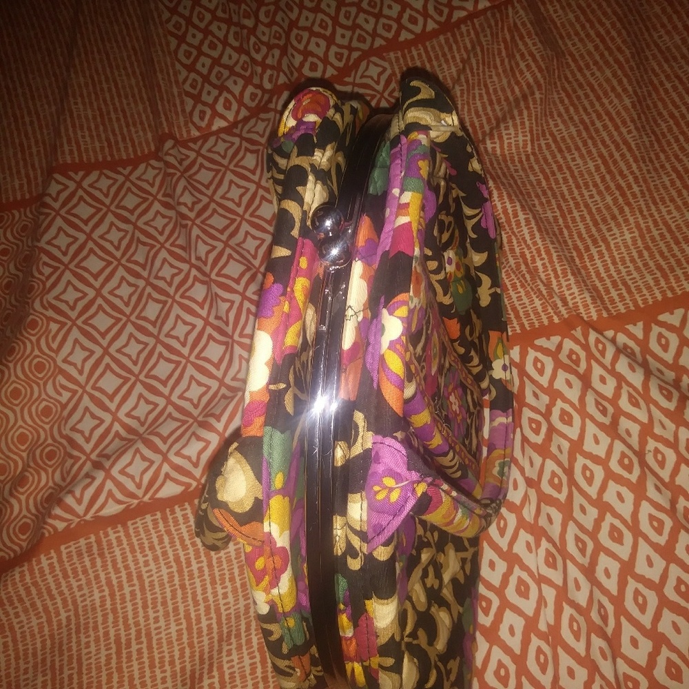 Handbag - Picture 4 of 8